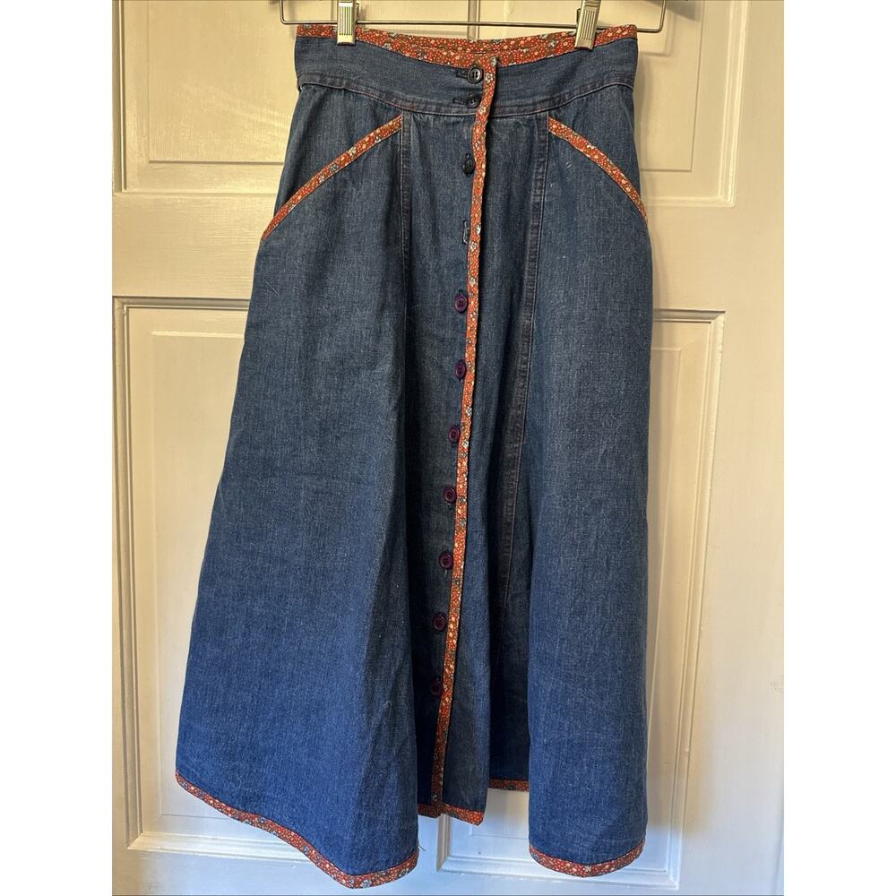 Vintage 1970s Jessica’s Gunnies Denim Skirt With Floral Trim Small 25” waist